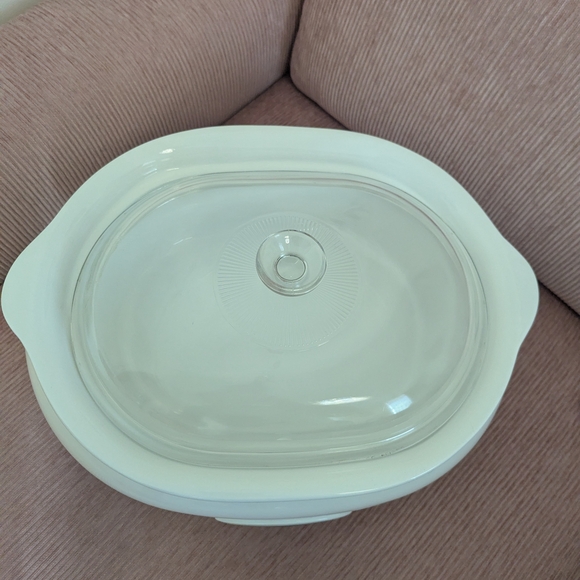 CorningWare White Slow Cooker with Glass Lid - Picture 3 of 9